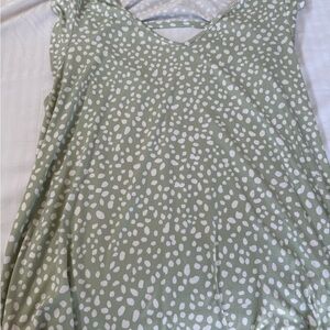 Green and White Polka Dot top